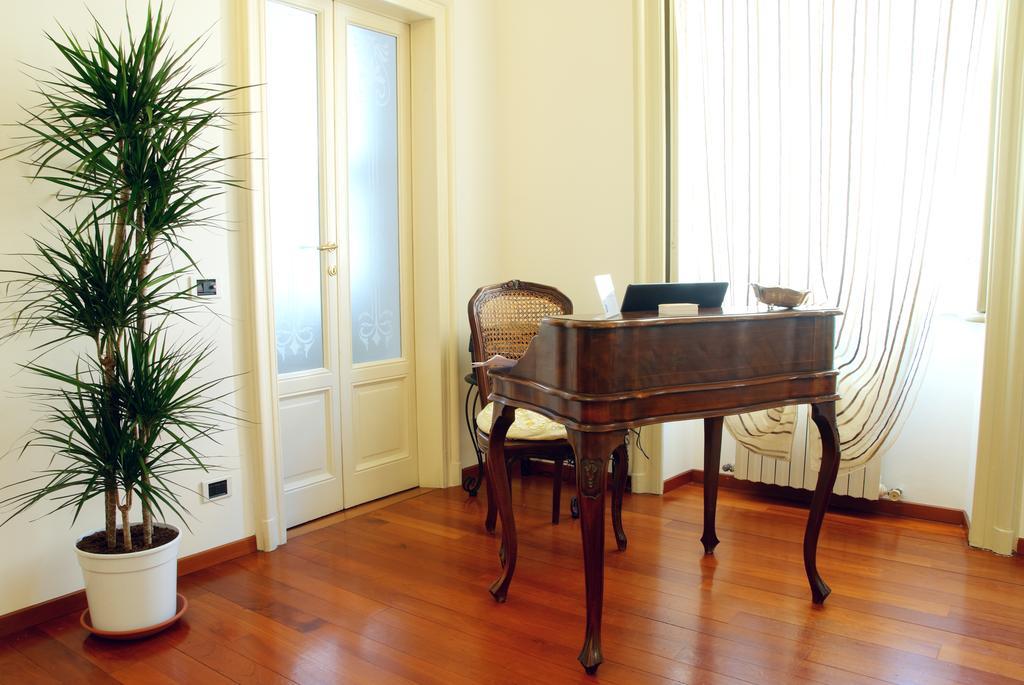 B&B Lamarmora18 Milan Ruang foto